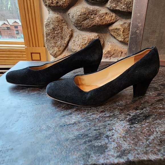 Trotters Penelope Black Suede Pumps Size 8.5W - Picture 6 of 16